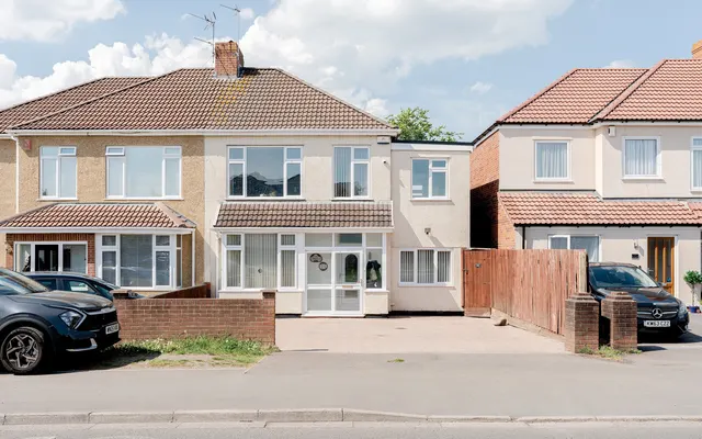 Westerleigh Road, Downend, BS16, photo 1