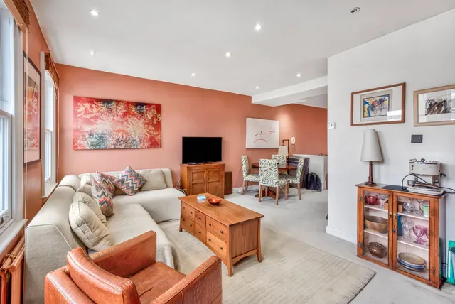 1 bedroom flat — Messina Avenue, West Hampstead, London, NW6