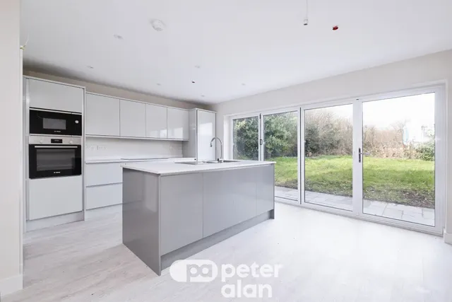 Five Locks Road, Cwmbran, NP44, photo 3