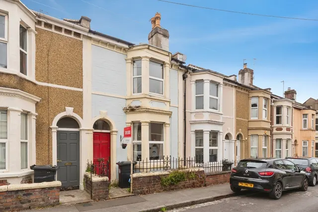 Lawrence Avenue, Bristol, BS5, photo 1