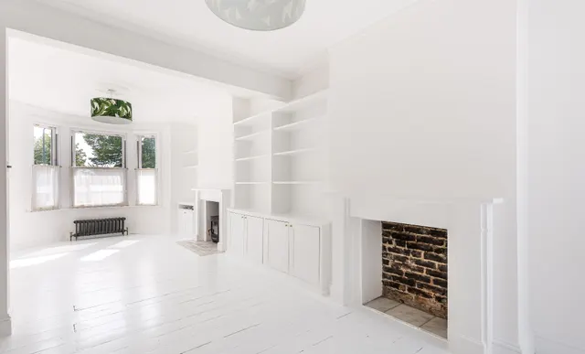 Purves Road, London, NW10, photo 2