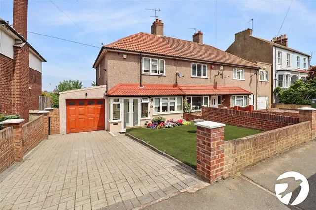Upper Abbey Road, Belvedere, DA17, photo 1