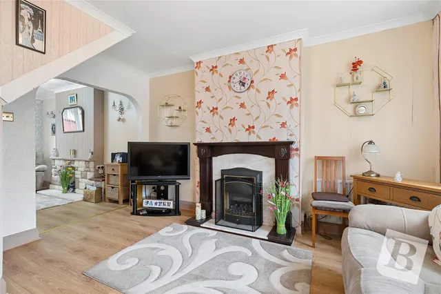 Marina Drive, Northfleet, DA11, photo 3