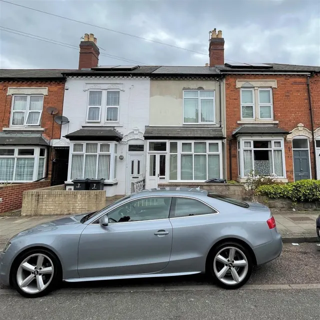 Southfield Road, Edgbaston, Birmingham, B16 0JP, photo 1