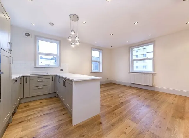 Lancing Road, West Ealing, W13, photo 2