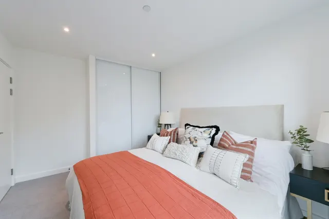 2 bedroom flat — The Restorey, 4d Central Way, London, Nw10