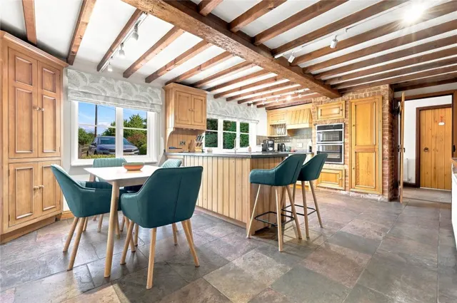 with 5 bedrooms in Steeple Bumpstead, Nr Haverhill, CB9, photo 2