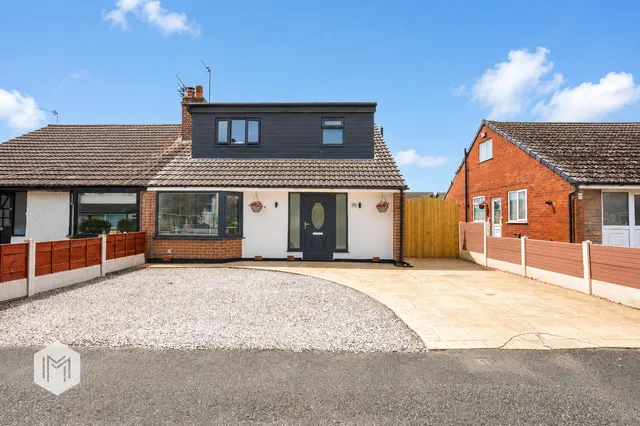Rutland Street, Leigh, WN7 2NS, photo 1