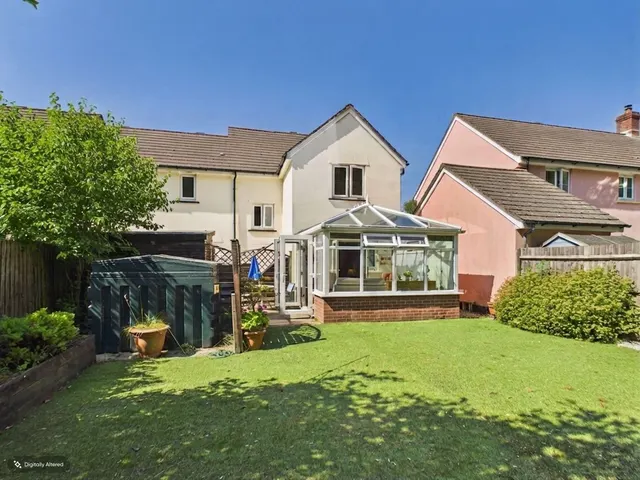 Woodland Close, Bampton, EX16, photo 1