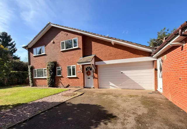 Paddock Lane, Stratford-Upon-Avon, CV37, photo 1