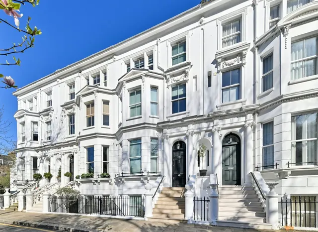 Inverness Gardens, Kensington, London, W8 4RN, photo 1