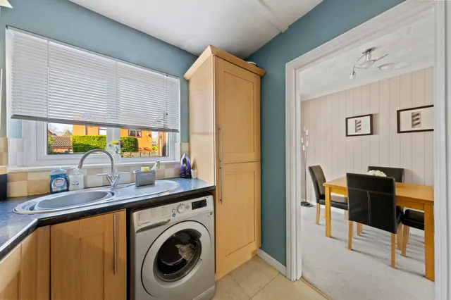 Photo 3 — McCarthy Close, Birchwood, Warrington, Warrington, WA3 6RS