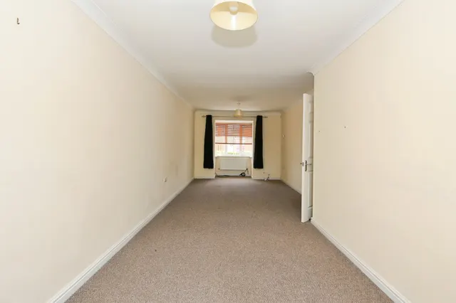 Aston Close, Yaxley, PE7, photo 3