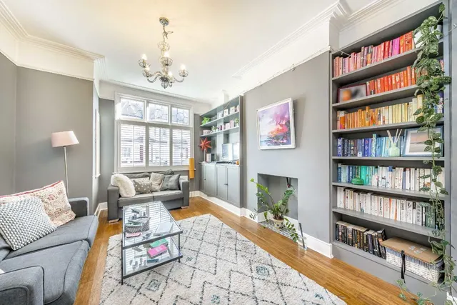 Brudenell Road, SW17, photo 2