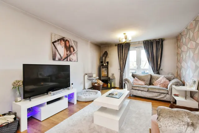 Woodland Walk, Merthyr Tydfil, CF48, photo 3