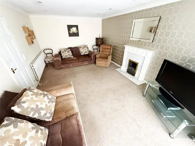 Photo 2 — Hillwood Road, CREWE, Cheshire, CW3