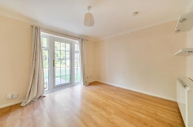 Crofton Close, Bracknell, RG12, photo 2