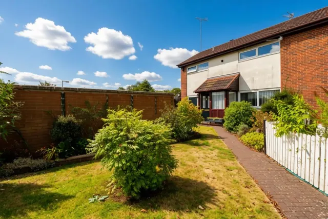 Hampstead Court, Winsford, photo 1