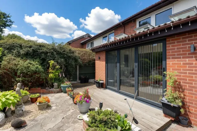 Hampstead Court, Winsford, photo 2