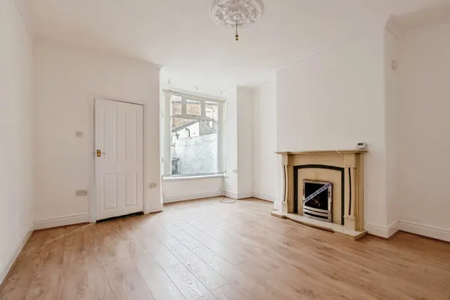 Sackville Street, Nelson, Lancashire, BB9, photo 1