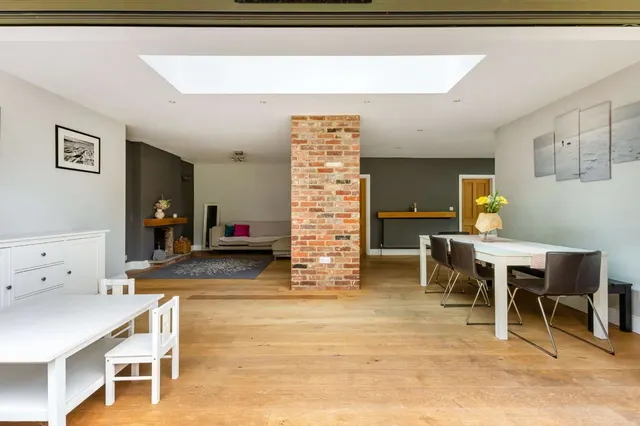 Photo 3 — Pankridge Street, Crondall, Farnham, Hampshire, GU10 5RA