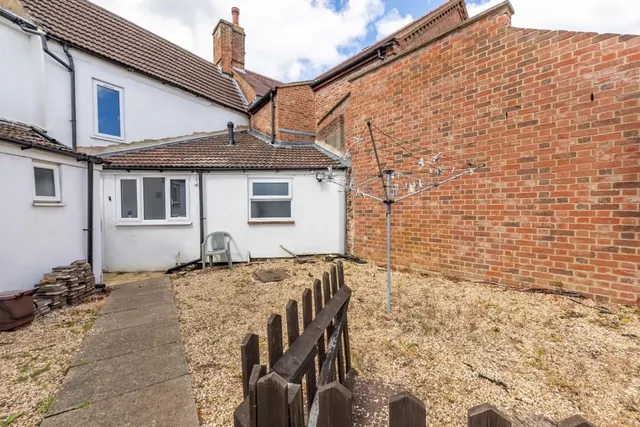 North Street, Leighton Buzzard, LU7, photo 2