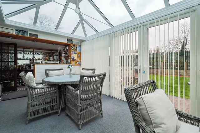 Photo 3 — Moorsholm Drive, Wollaton, Nottingham, NG8