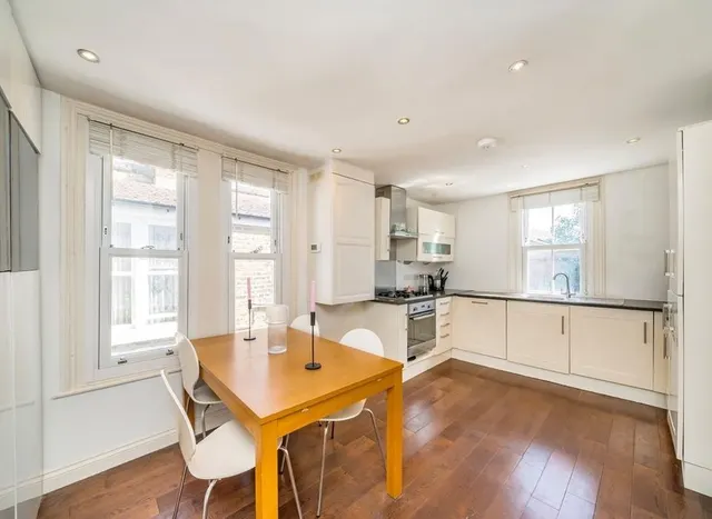 Photo 3 — Skelgill Road, Putney, SW15