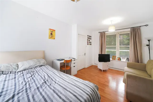 Leighton Road, London, NW5, photo 3