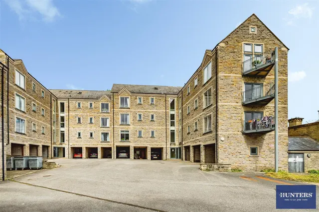 North Park, King Cross Street, Halifax, HX1 2HH