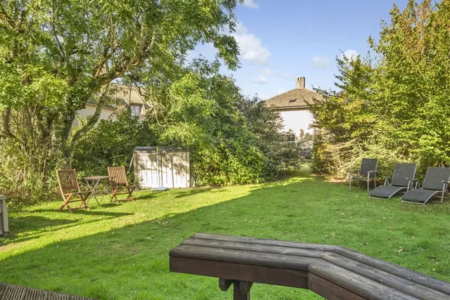 Mill Village, Lower Mill Estate, GL7, photo 2