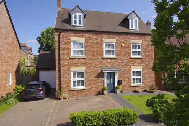 Raunstone Close, Ravenstone, photo 1
