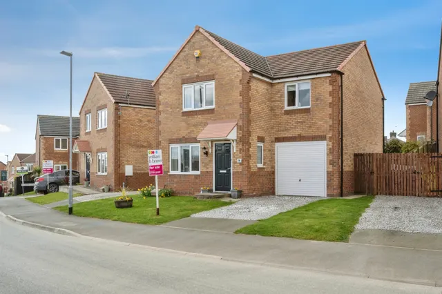 West Moor Croft, Goldthorpe, Rotherham, photo 1