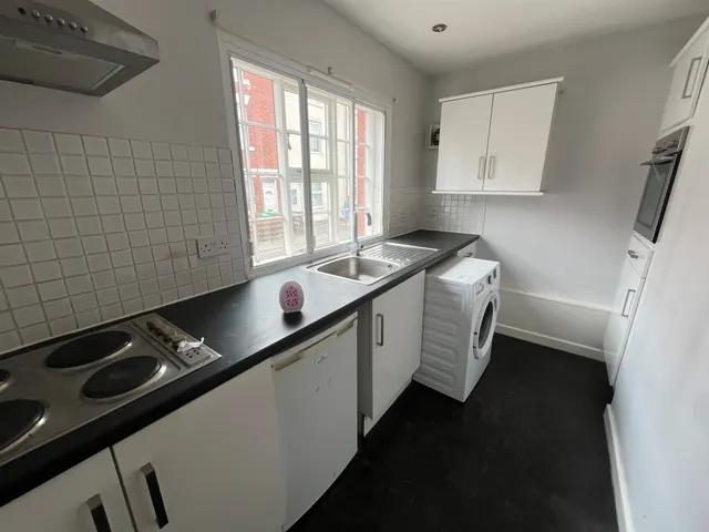 Albert Street, Hucknall, NG15, photo 2