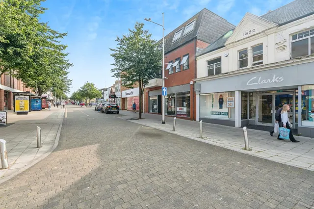 London Road North, Lowestoft, photo 1