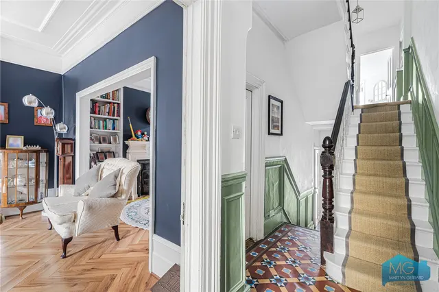 Palmerston Road, London, N22, photo 2