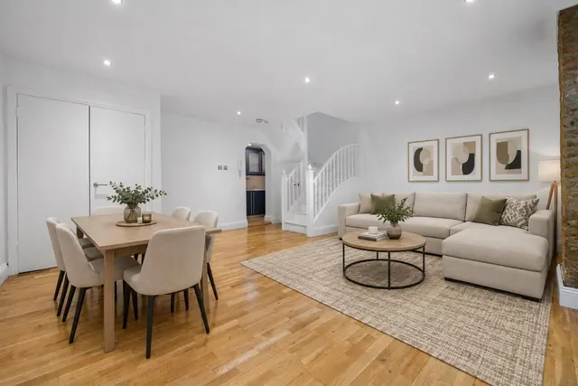Alkham Road, London, N16, photo 1