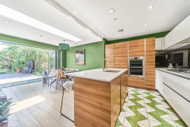 Bridgford Street, Earlsfield, SW18, photo 2