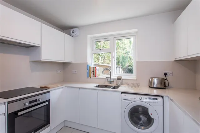 Rhondda Grove, Mile End, photo 2
