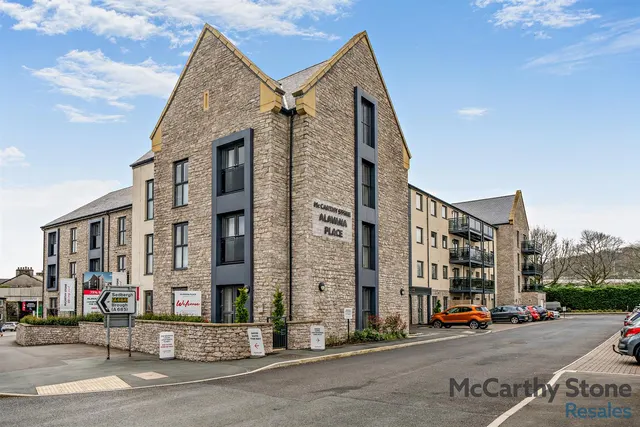 Shap Road, Kendal, LA9, photo 1
