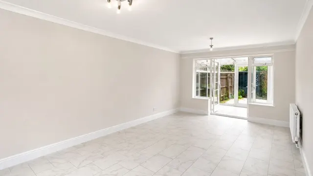 Atherstone Avenue, Peterborough, PE3, photo 3