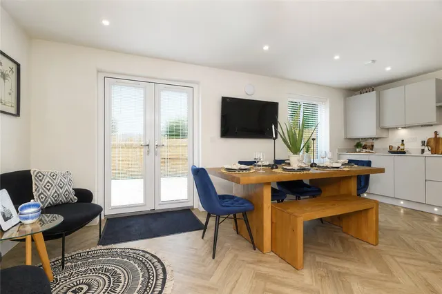 Wedgewood Avenue, Darwin Green, CB3, photo 3