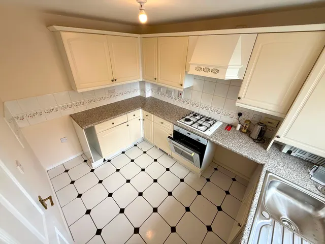Photo 3 — Brunel Drive, Biggleswade, Bedfordshire, SG18 8BH