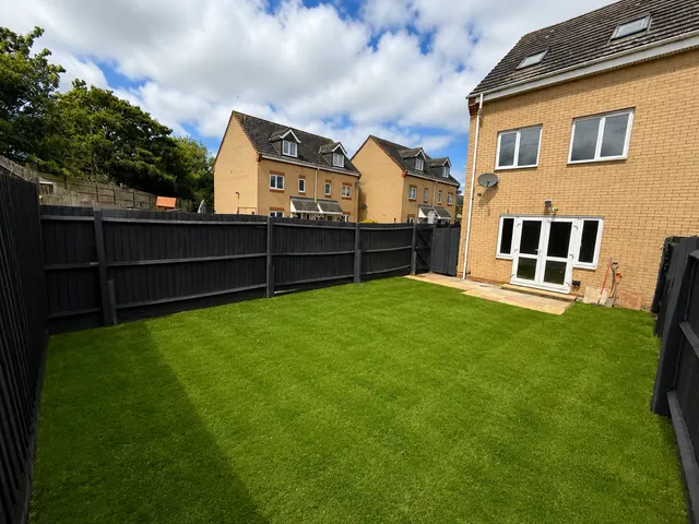 Brunel Drive, Biggleswade, Bedfordshire, SG18 8BH, photo 1