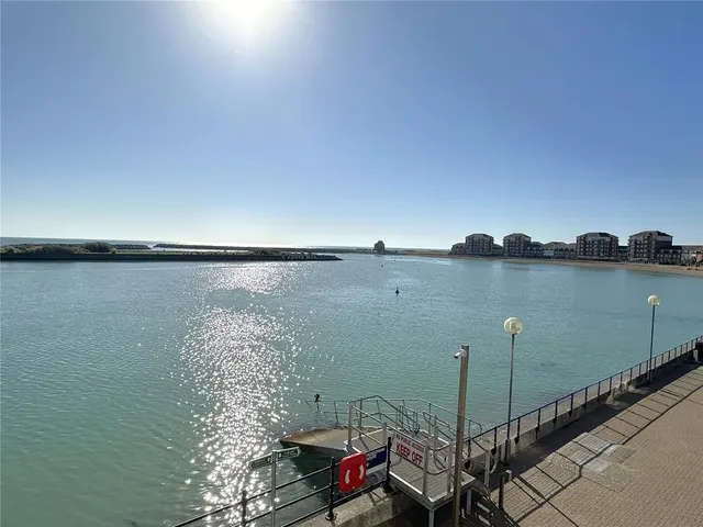 Midway Quay, Eastbourne, BN23, photo 2