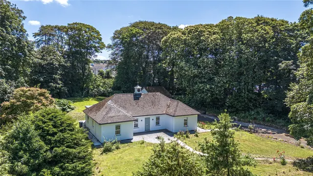 Holman Park, Camborne, TR14, photo 1
