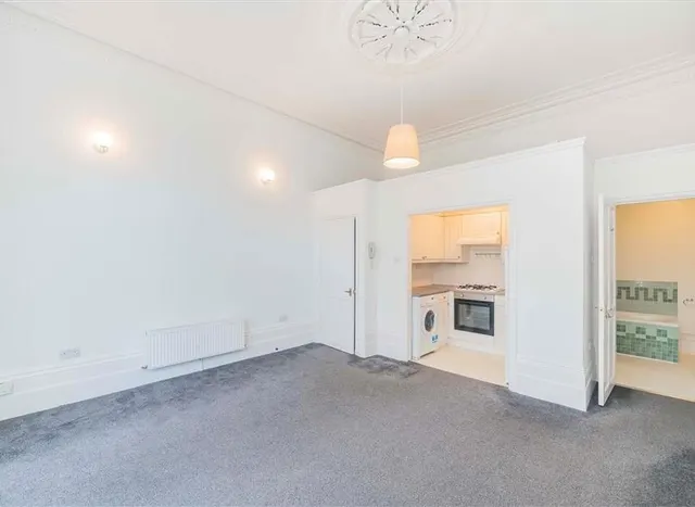 Manor Park, Hither Green, SE13, photo 3