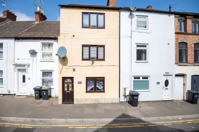 Great Park Street, Wellingborough, NN8, photo 1