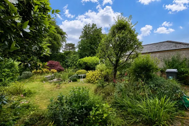 Thistlebarrow Road, BH7, photo 3