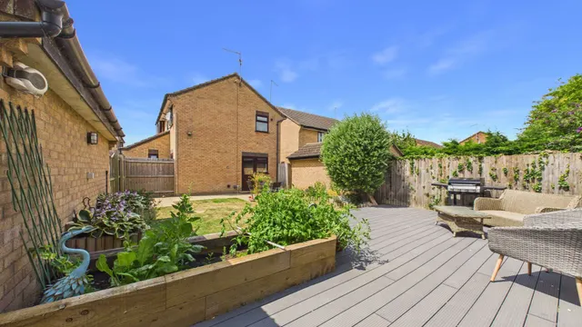 Photo 2 — Swift Close, DEEPING ST JAMES, PE6